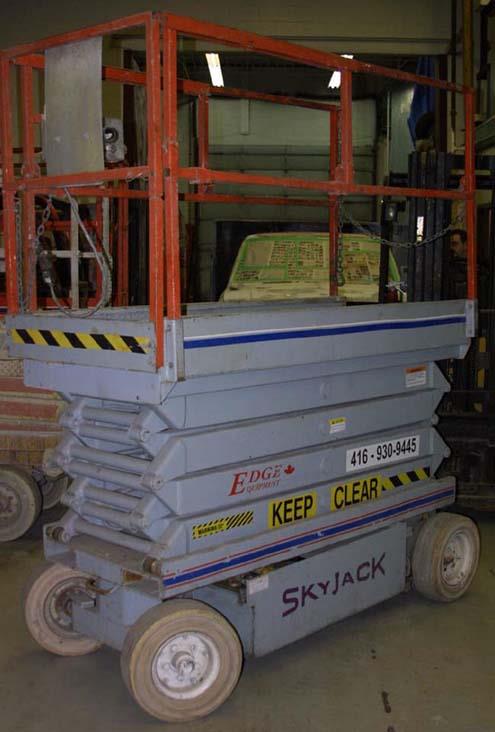 Rental store for 19  SCISSOR LIFT in Canton CT
