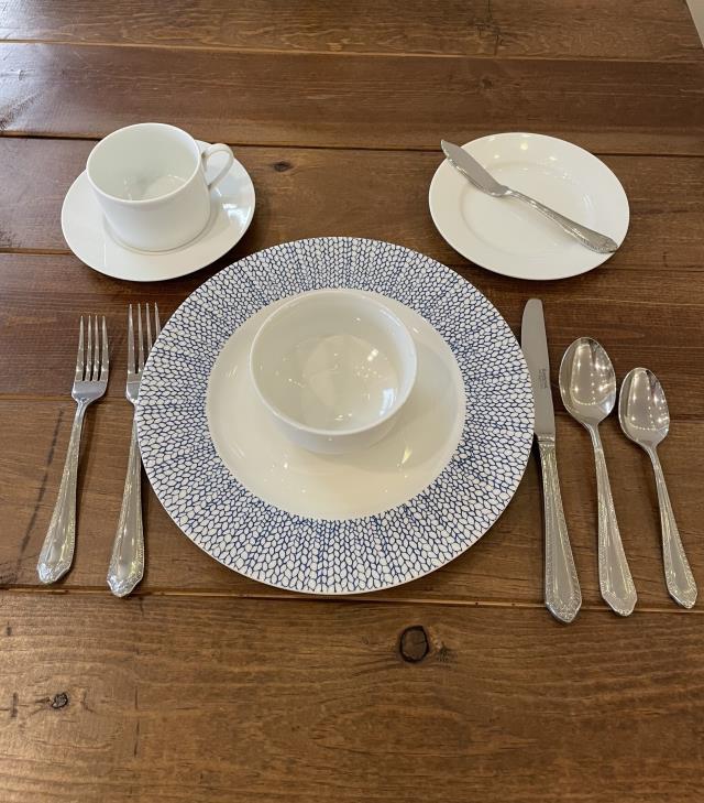 Where to find DINNER PLATE, AMANDA BLUE, 10 3 4 in Canton